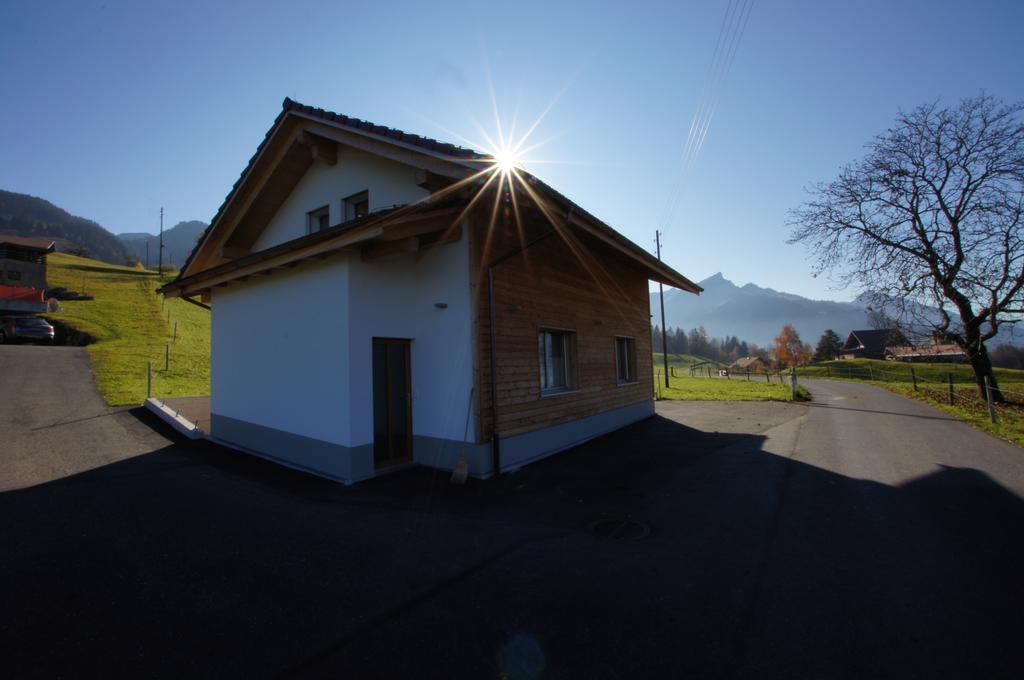 Gaestehaus Myhideaway Reichenbach im Kandertal Camera foto